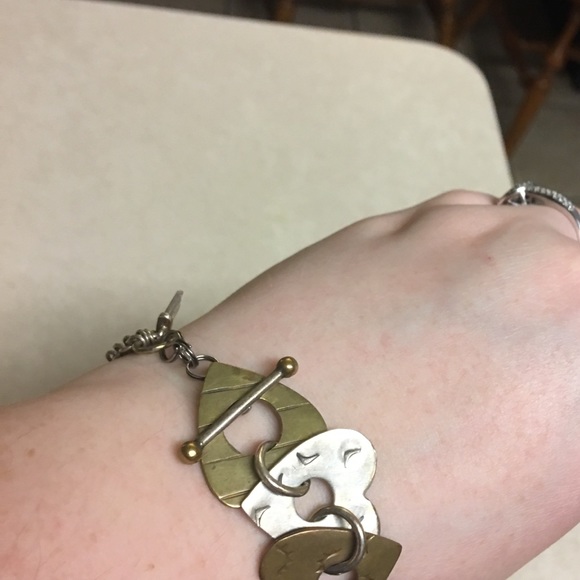 Sterling silver heart bracelet from uncommon goods - Picture 3 of 3